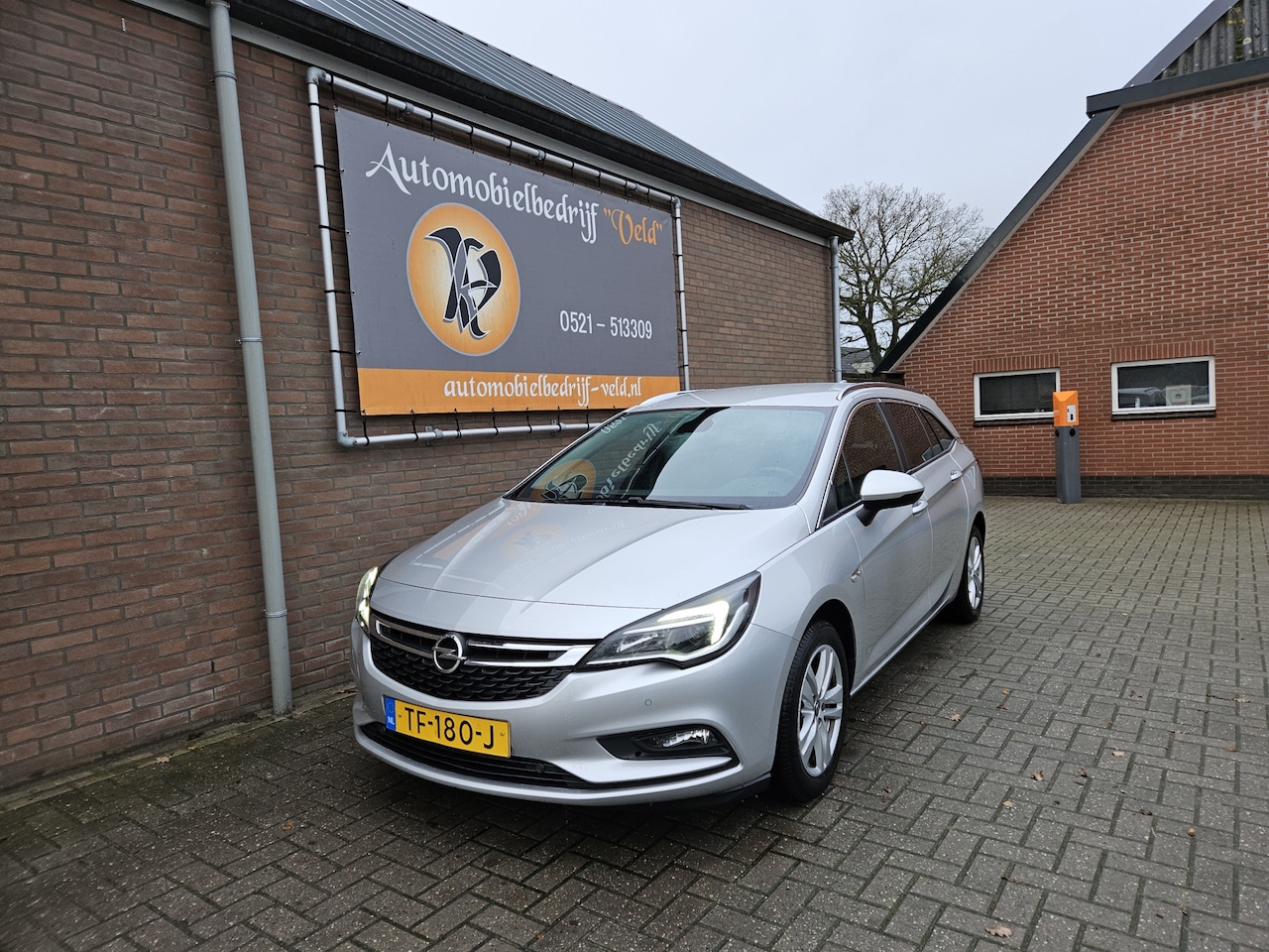 Opel Astra Sports Tourer - 1.4 Online Edition 1.4 Online Edition - AutoWereld.nl