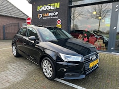 Audi A1 - 1.0 TFSI DESIGN