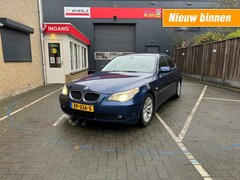 BMW 5-serie - 520I executive automaat - leder - navigatie - zeer nette staat