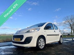 Peugeot 107 - 1.0 Active, BJ 2012, Airco, APK Feb 2026, Zuinig