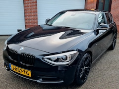 BMW 1-serie - 118i BMW 1-Serie (e87) 118I Sport Edition 125KW 5DR 2012 Zwart Leder