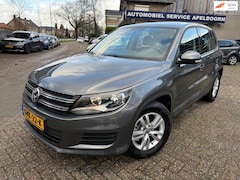 Volkswagen Tiguan - 1.4 TSI Sport&Style *NAVI*CRUISE*TREKHAAK*CLIMA*STOELVERW.*LM.VELGEN