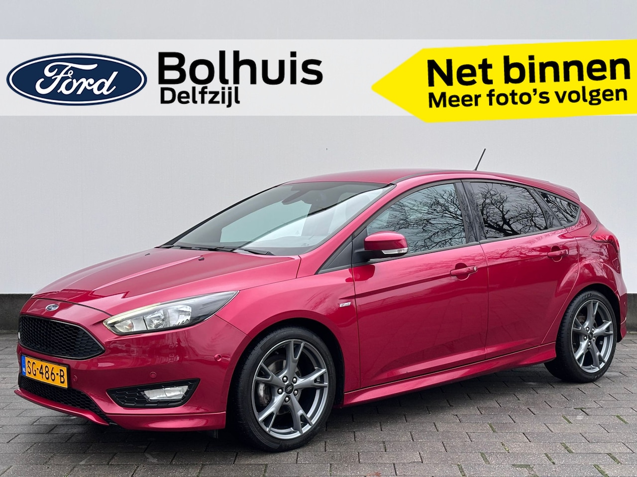 Ford Focus - ST-Line HB 125pk | Navigatie | Voorruit verwarming | 18-inch | 100% dealer onderhouden - AutoWereld.nl