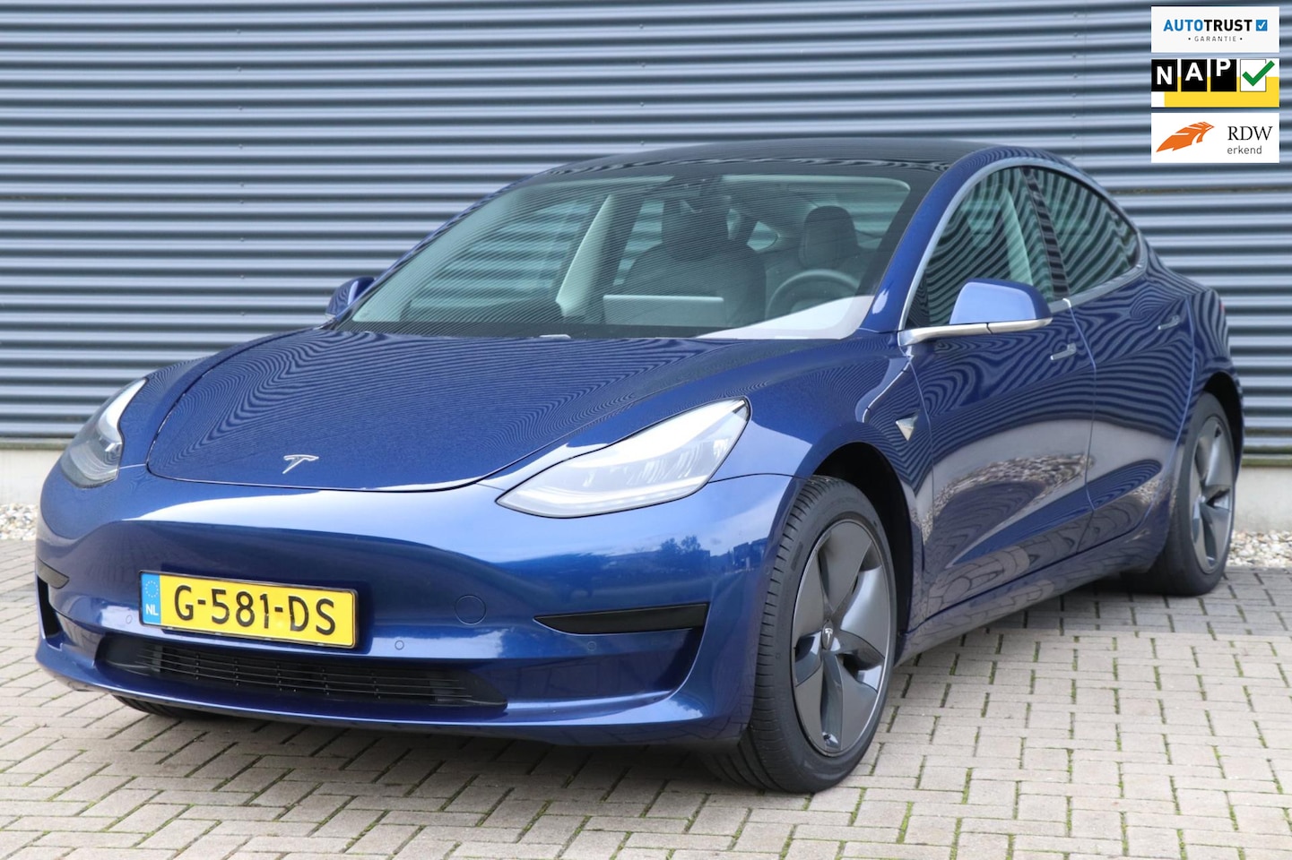 Tesla Model 3 - Standard RWD Plus 60 kWh | Trekhaak - INC.BTW - AutoWereld.nl