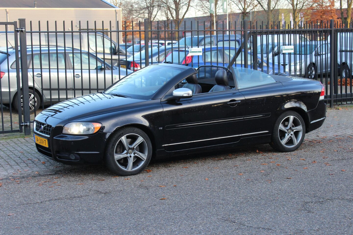 Volvo C70 Convertible - 2.5 T5 Kinetic 2.5 T5 Kinetic - AutoWereld.nl