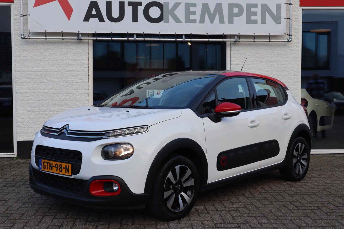 Citroën C3 - 1.2 PT S&S BUSINESS PANORAMADAK|APPLE CARPLAY|DEALERONDERHOUDEN - AutoWereld.nl