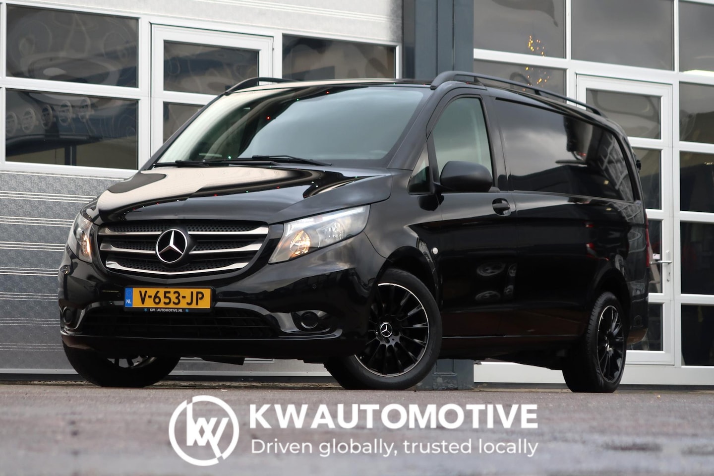 Mercedes-Benz Vito - 114 CDI Lang AUT/ CAMERA/ CRUISE/ CLIMA/ TREKHAAK - AutoWereld.nl