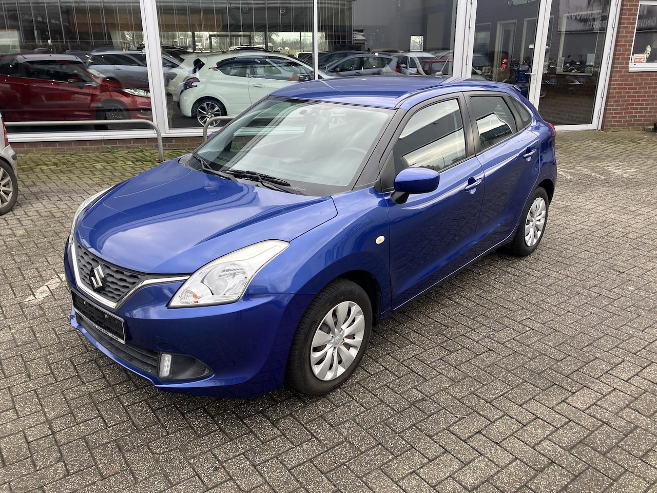 Suzuki Baleno - 1.0 Boosterjet High Executive Geluid met koppeling bedienen - AutoWereld.nl