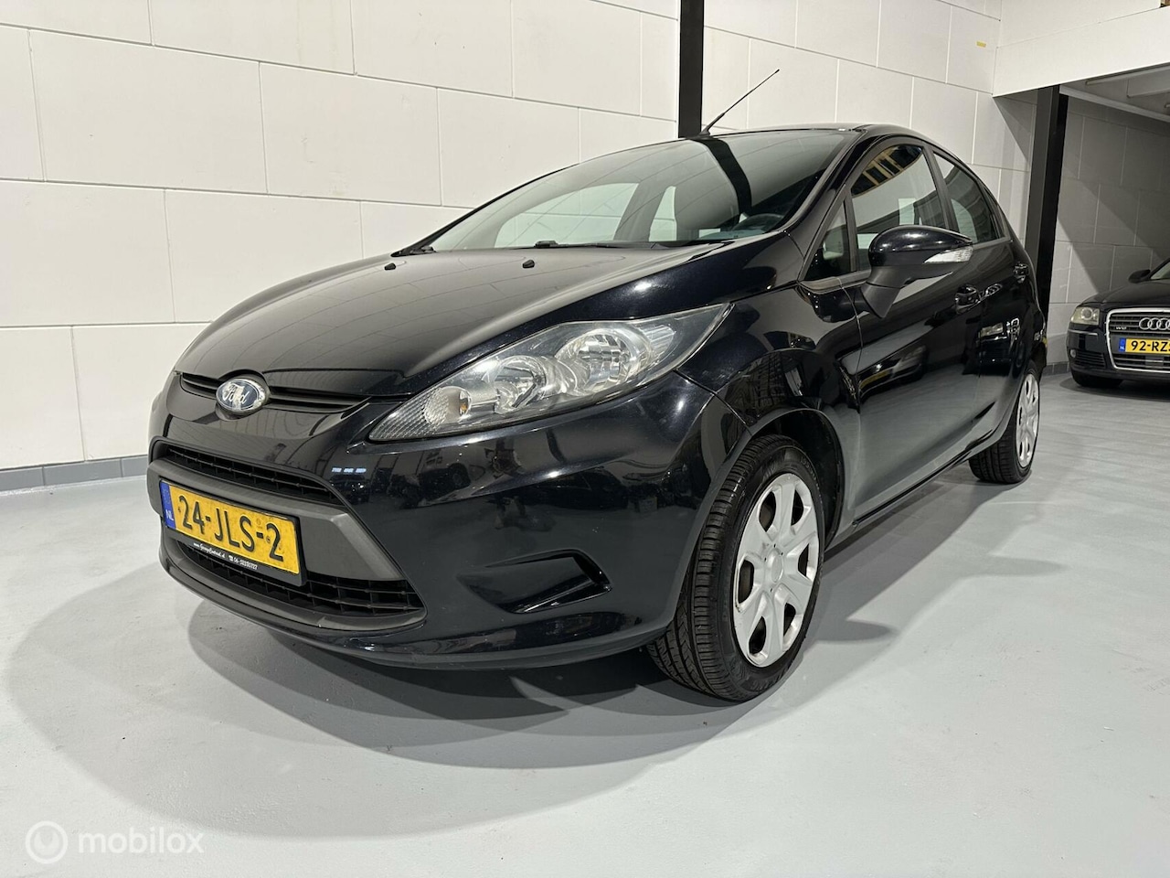 Ford Fiesta - 1.25 Limited*Airco!!Olieverbruik!! - AutoWereld.nl