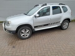 Dacia Duster - 1.2 TCe 4x2 Prestige | Airco | Cruise control | Trekhaak | PDC | Navigatie | Lederen bekel