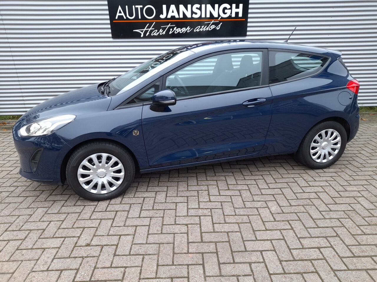 Ford Fiesta - 1.1 Active | Airco | Cruise control | Nieuwe distributieriem | Dealer onderhoudem | RIJKLA - AutoWereld.nl