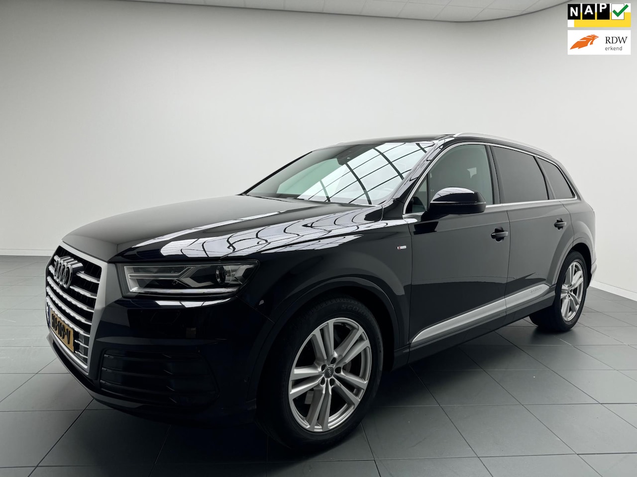 Audi Q7 - 3.0 Tdi Quattro S-Line 7 Persoons 218 Pk Aut. Airco Navi Camera Leer Xenon Panodak 129 dkm - AutoWereld.nl