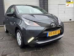 Toyota Aygo - 1.0 VVT-i x-fun NAP AIRCO