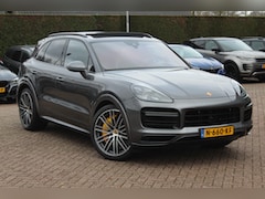 Porsche Cayenne - 4.0 Turbo S E-Hybrid 680pk / Full option / Trekhaak / Panoramadak / Camera / Achterasbestu