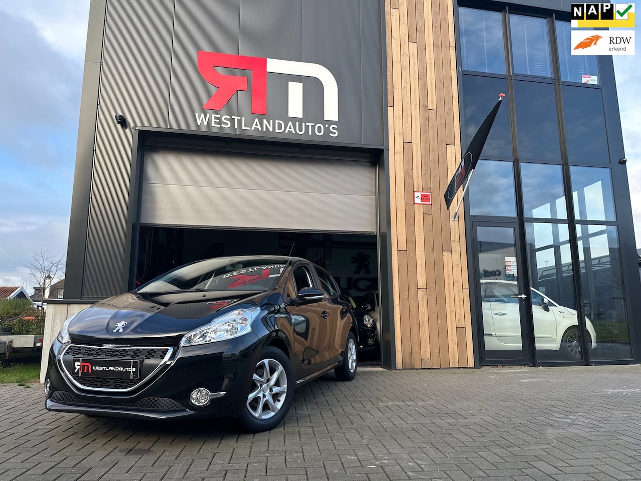 Peugeot 208 - 1.2 VTi /navi/airco/NAP/Nl-auto/LM-velgen/multi-media/volledig-dealeronderhouden/2 sleutel - AutoWereld.nl