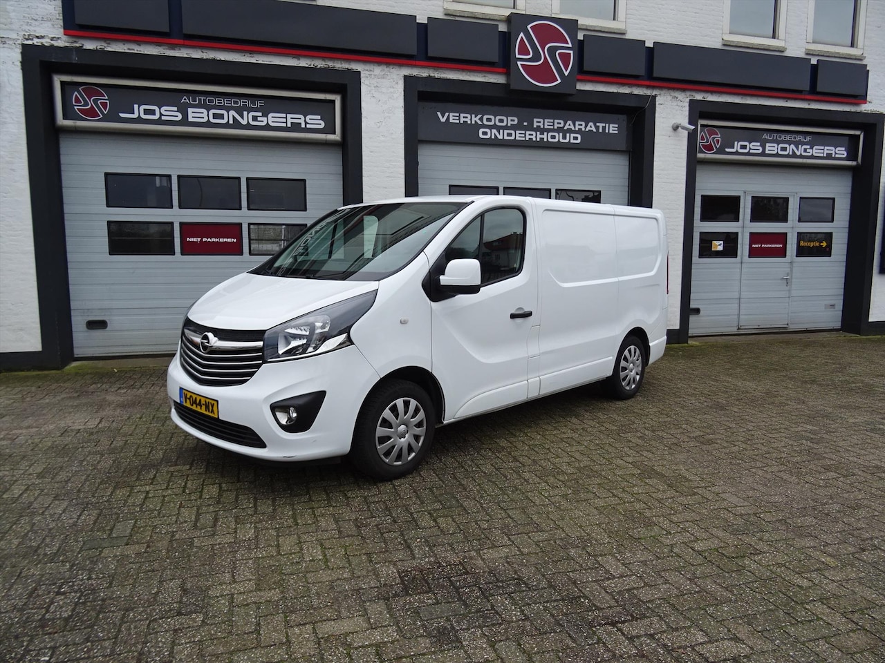 Opel Vivaro - 1.6 CDTI L1H1 Sport EcoFlex 1.6CDTI 92KW L1H1 SPORT ECOFLEX - AutoWereld.nl