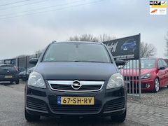 Opel Zafira - 2.2 Cosmo, 7P