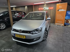 Volkswagen Polo - 1.0 Bluemotion Edition/ DSG /Cruise /Carplay