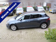 Renault Mégane - 1.3 TCe Limited Clima-Cruise-navi-Camera 22.000 KM