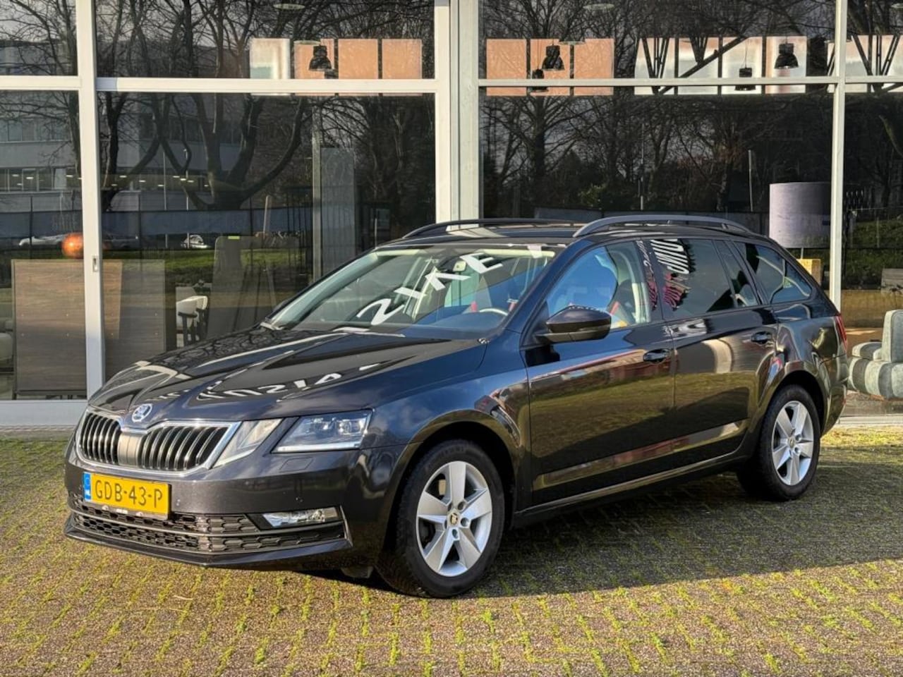 Skoda Octavia Combi - 1.5 TSI Greentech Ambition Carplay Standkachel Led - AutoWereld.nl