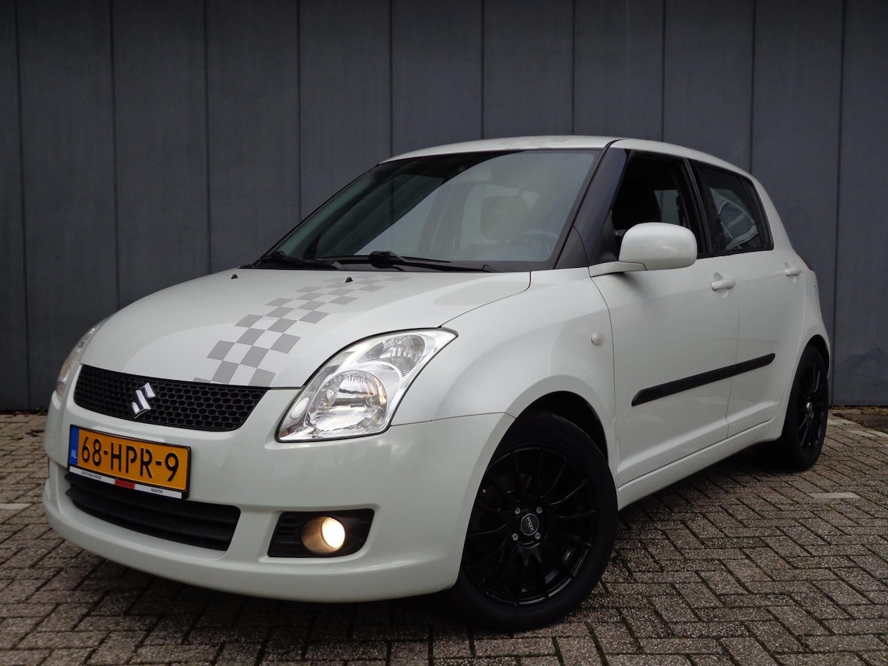 Suzuki Swift - 1.3i Shogun 5drs.1Eig,Onderhoudsboekje - AutoWereld.nl