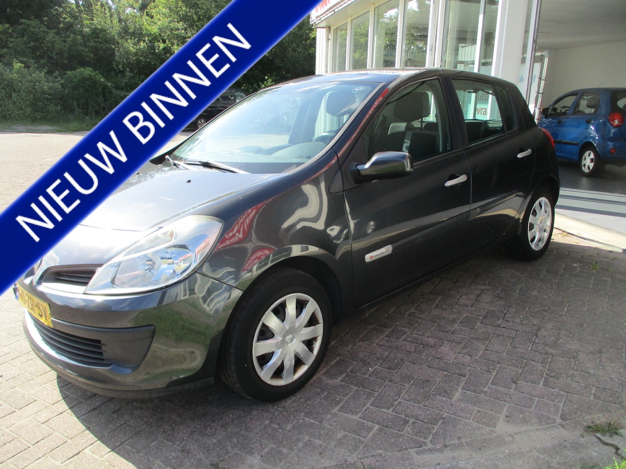 Renault Clio - 1.2 TCE Rip Curl 5 Deurs! Kan direct mee! Apk 22-11-2025! - AutoWereld.nl