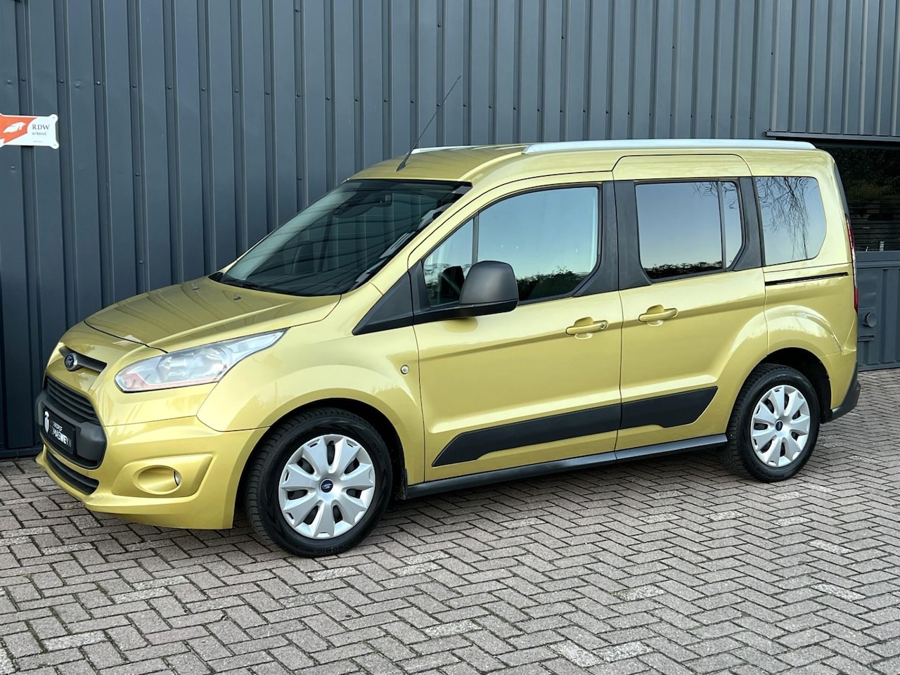 Ford Tourneo Connect Compact - 1.0 Titanium AIRCO!/94.850 KM!/COMPLEET!/APK!/ - AutoWereld.nl