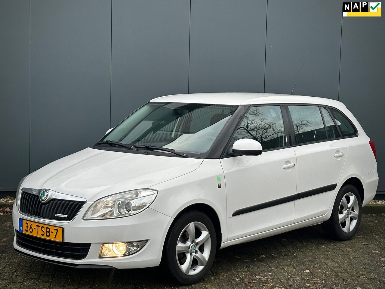 Skoda Fabia Combi - 1.2 TDI Greenline | Netjes | Nap | Clima - AutoWereld.nl