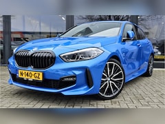 BMW 1-serie - 118i High Executive M-Sport + KUIPSTOELEN + LED + 19INCH + CAMERA + CARPLAY