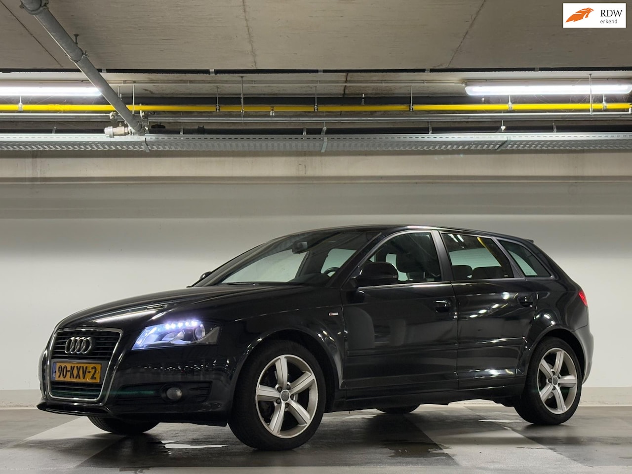 Audi A3 Sportback - 1.8 TFSI S-line - automaat - cruise - airco - Navi - - AutoWereld.nl