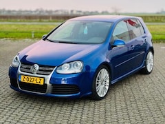 Volkswagen Golf - 3.2 R32 Schaalstoel