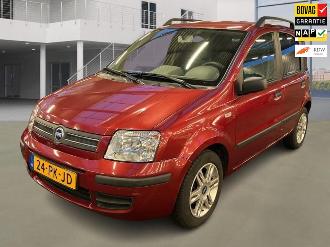 Fiat Panda - 1.2 Emotion Automaat 69.800 km + NAP NL-auto - AutoWereld.nl