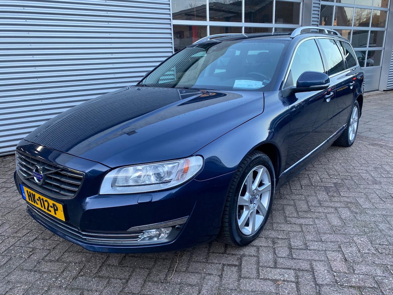 Volvo V70 - 2.0 D4 Summum 2.0 D4 Summum - AutoWereld.nl