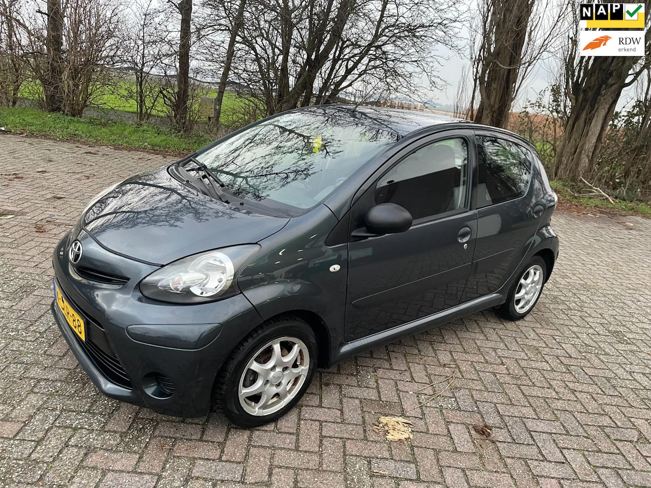 Toyota Aygo - 1.0 VVT-i Now 1.0 VVT-i Now - AutoWereld.nl