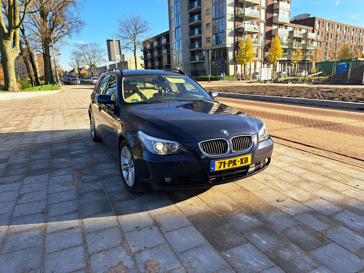 BMW 5-serie Touring - 525i High Executive YOUNG TIMER ( btw vriendelijk voor ondernemers ) - AutoWereld.nl