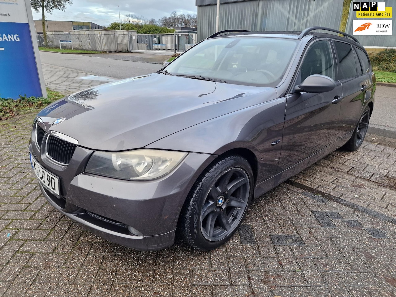 BMW 3-serie - 320d High Executive 320d High Executive - AutoWereld.nl