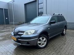 Mitsubishi Outlander - 2.0 Invite plus Airco