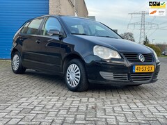 Volkswagen Polo - 1.2-12V Optive