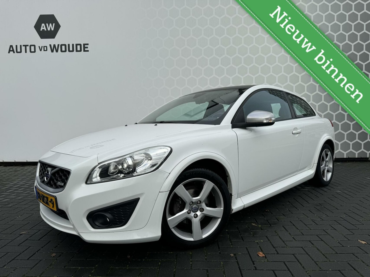 Volvo C30 - 1.6 R-Edition Leer - AutoWereld.nl