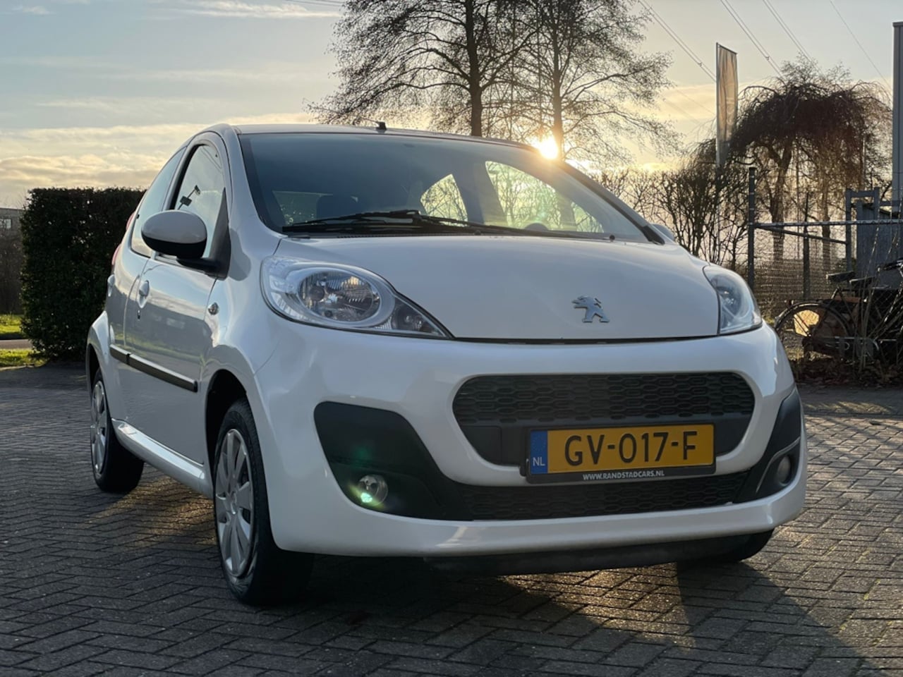 Peugeot 107 - 1.0 Access 1.0 Access - AutoWereld.nl