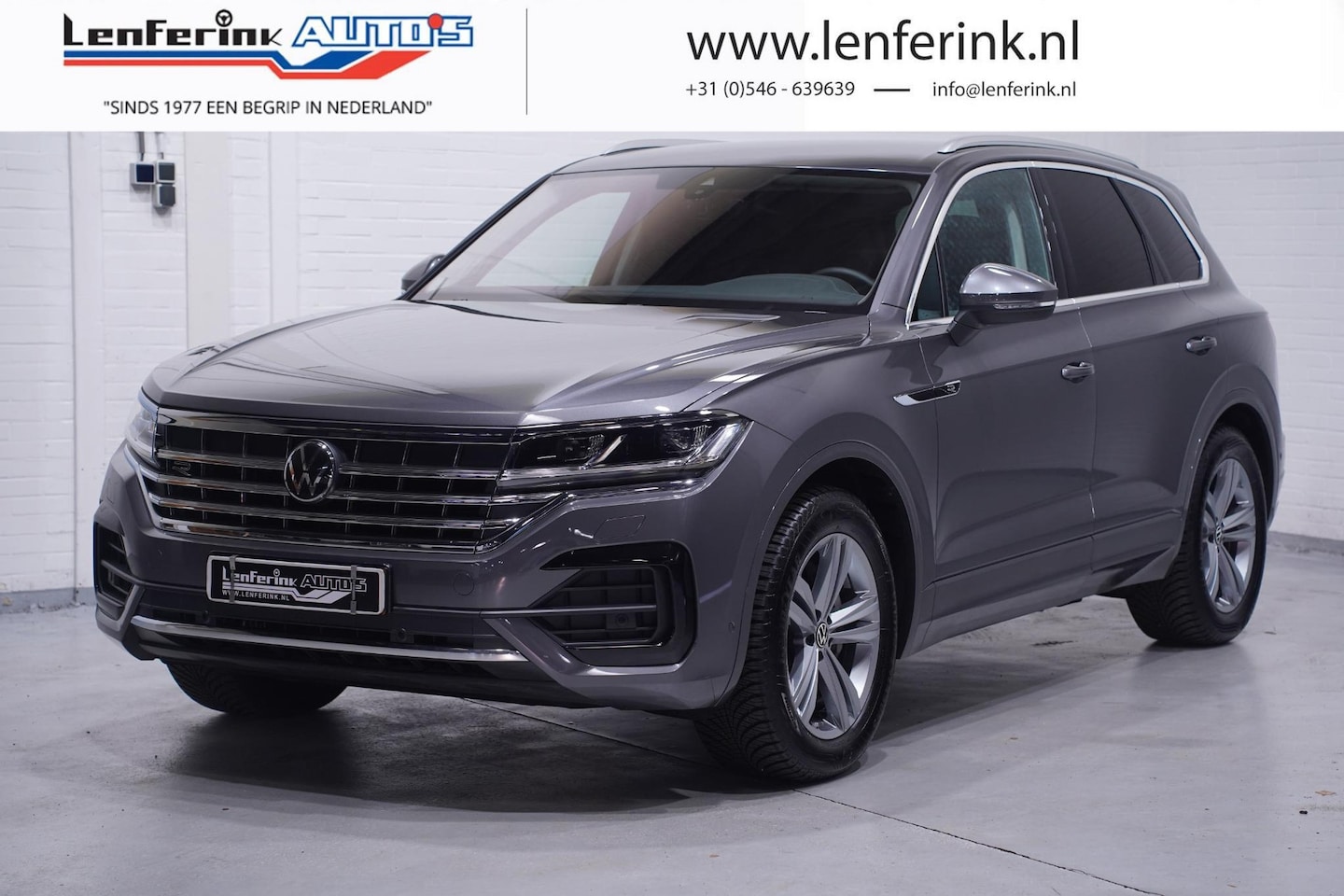 Volkswagen Touareg - 3.0 TDI 232 pk R-Line Grijs Kenteken 2-Zits Navi Camera, Leder Zwart, Luchtvering, Adapt. - AutoWereld.nl