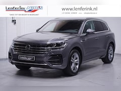 Volkswagen Touareg - 3.0 TDI 232 pk R-Line Grijs Kenteken 2-Zits Navi Camera, Leder Zwart, Luchtvering, Adapt.