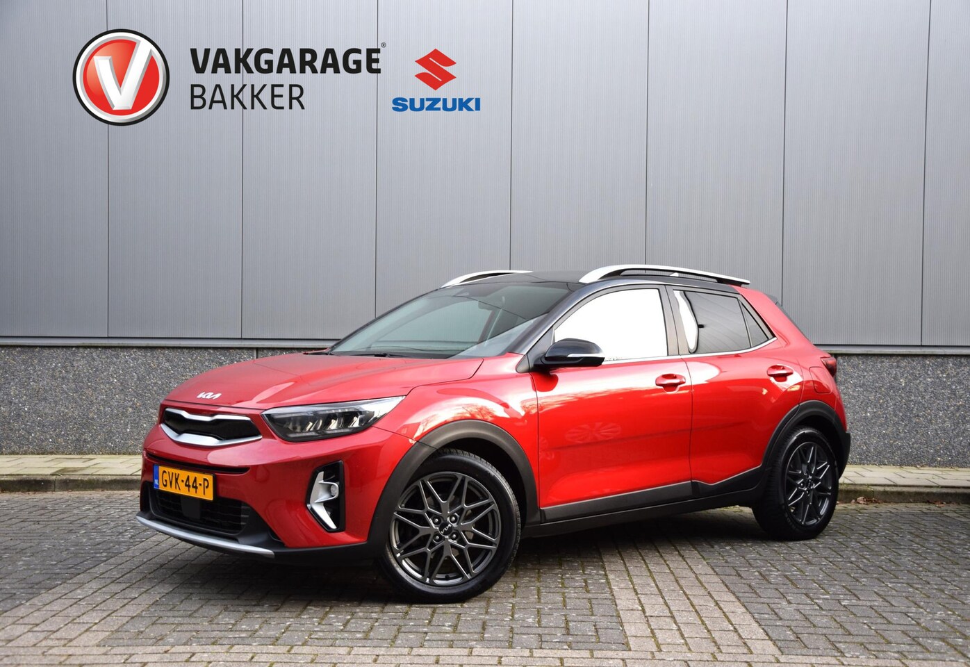 Kia Stonic - 1.0 T-GDi DynamicPlusLine Apple carplay/android | Trekhaak | Parkeerassistent | - AutoWereld.nl