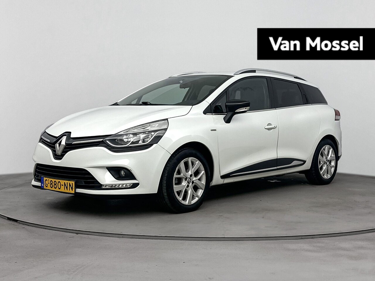 Renault Clio Estate - 0.9 TCe Limited 90pk | Trekhaak | Navigatie | Airco | Cruise Control | Parkeersensoren ach - AutoWereld.nl