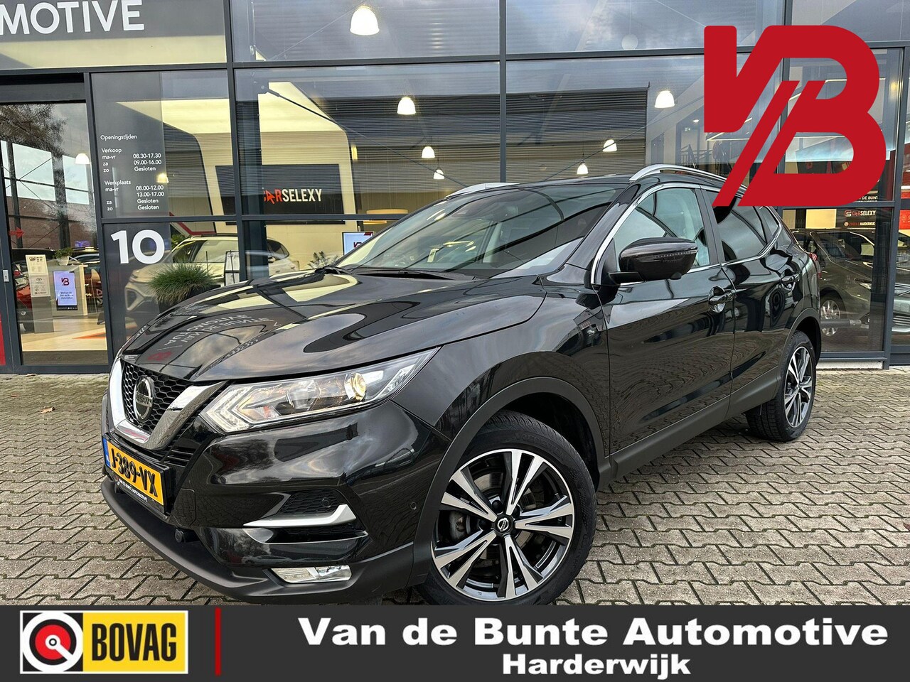 Nissan Qashqai - 1.3 Tekna * Adaptieve cruise & Stoelverwarming* - AutoWereld.nl