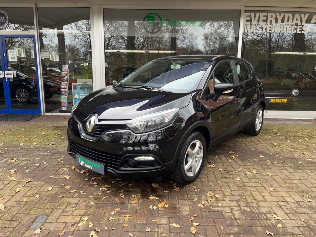 Renault Captur - 0.9 TCe Expression 0.9 TCE EXPRESSION - AutoWereld.nl