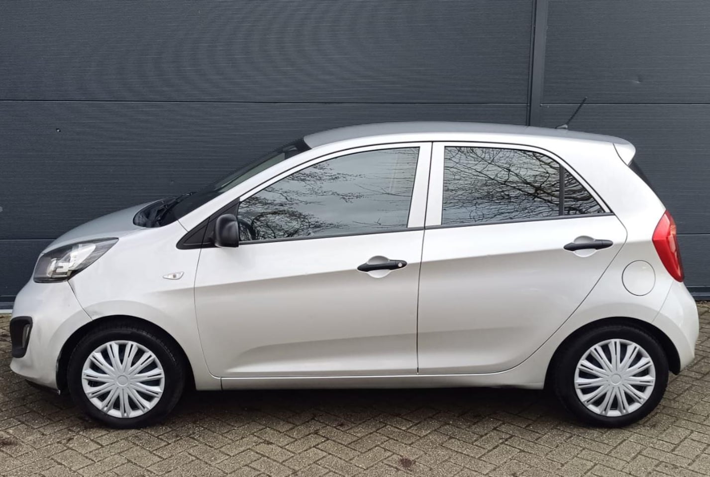 Kia Picanto - 1.0 CVVT ComfortLine 1.0 CVVT ComfortLine - AutoWereld.nl