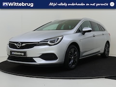 Opel Astra Sports Tourer - 1.2 Elegance Trekhaak | Parkeerhulp V + A | Navigatie | Camera | FP