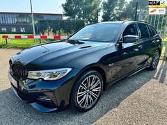 BMW 3-serie Touring - 330e xDrive High Exe M-Sport Laser Trekhaak