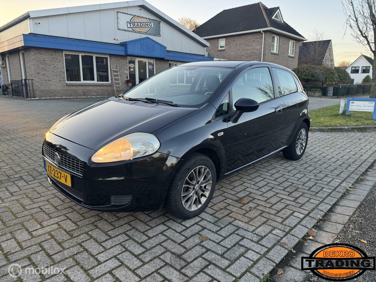 Fiat Grande Punto - 1.4 Active Airco Bluetooth radio - AutoWereld.nl